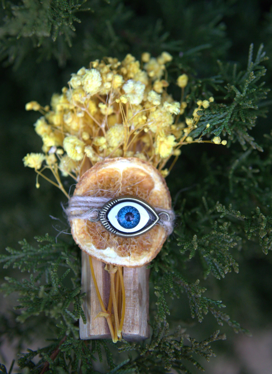 Palo Santo Smudge wand  with Orange, Devil's Eye plus Starry sky
